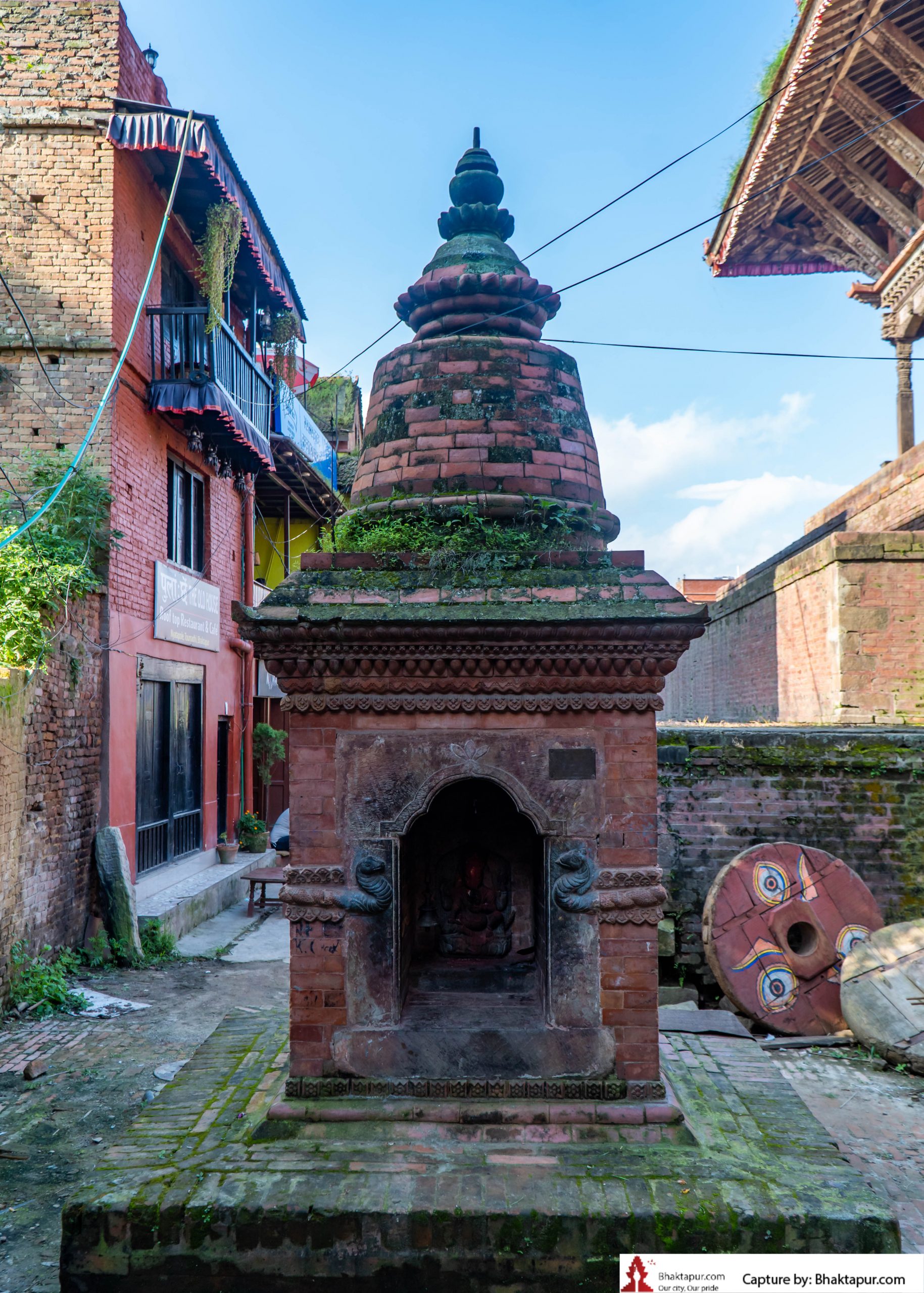 Drighu Ganesha of north-east corner of Nyatapola image